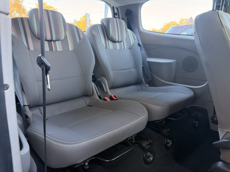 RENAULT TWINGO 1.2 ESS 75 CH PHASE 2 CLIM BLUETOOTH  2012 DISTRIBUTION NEUVE 