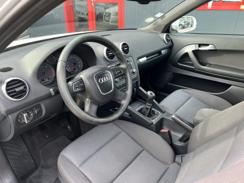 Audi A3 1.6 TDi  Attraction / Garantie 3/12 Mois