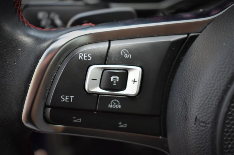 VOLKSWAGEN POLO 2019