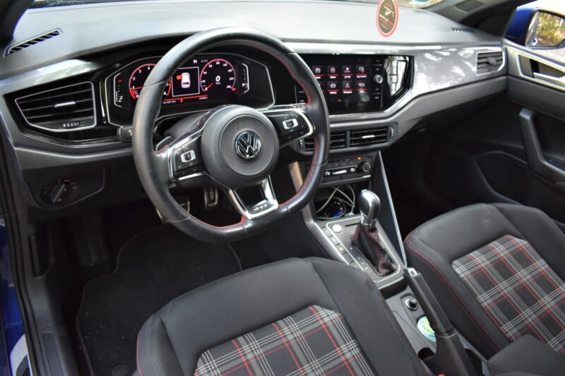 VOLKSWAGEN POLO 2019