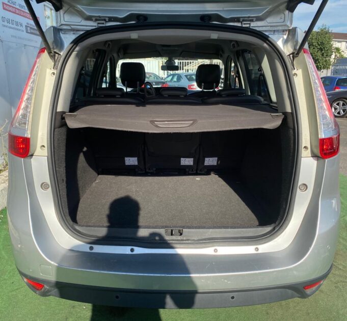 RENAULT GRAND SCENIC III 2011