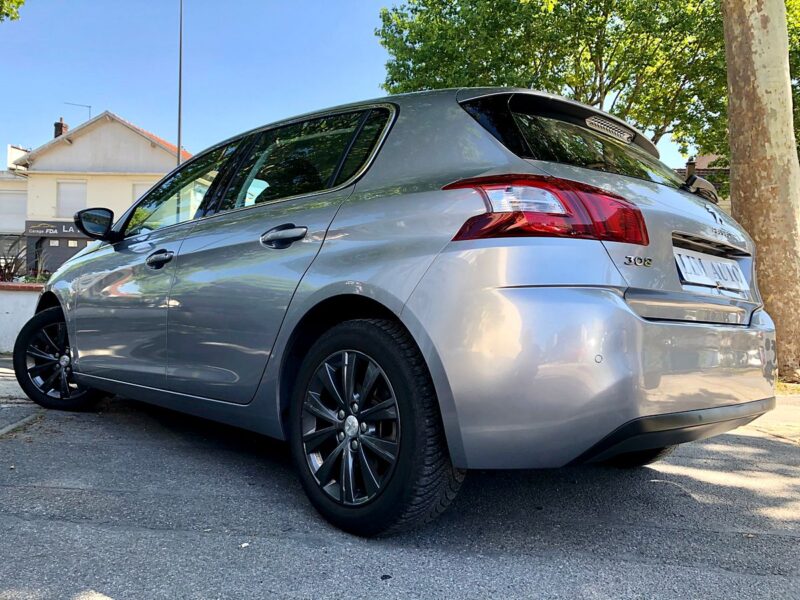 PEUGEOT 308 1.6 e-HDI 92 Allure