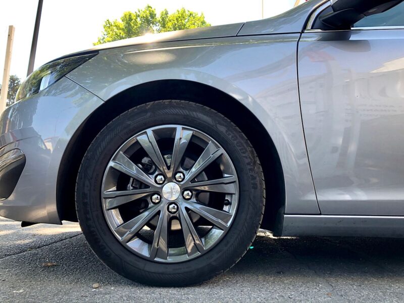 PEUGEOT 308 1.6 e-HDI 92 Allure