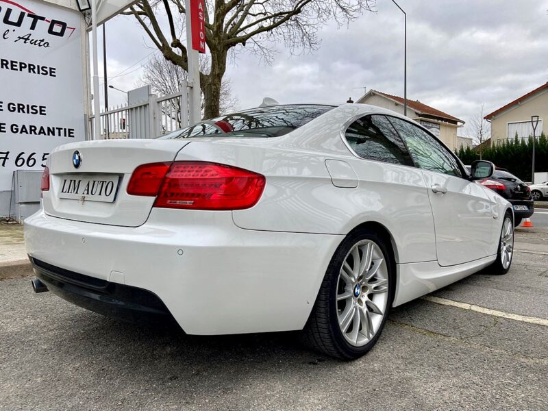 BMW SERIE 3 320d 184ch Sport Design