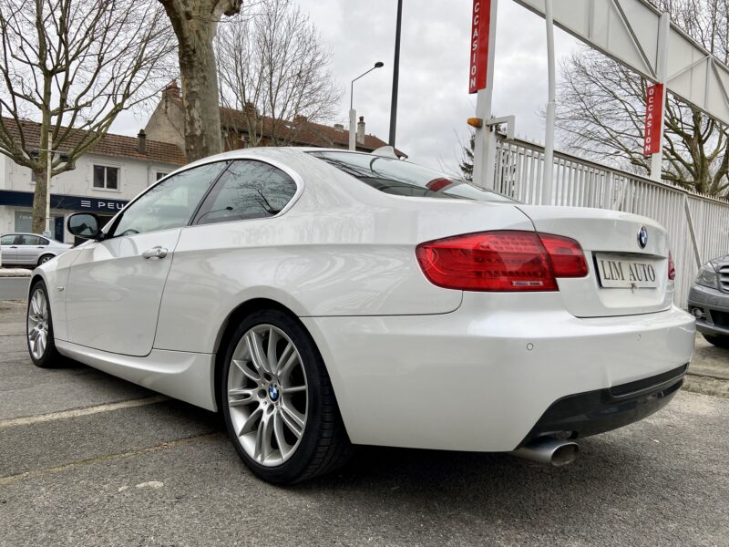 BMW SERIE 3 320d 184ch Sport Design