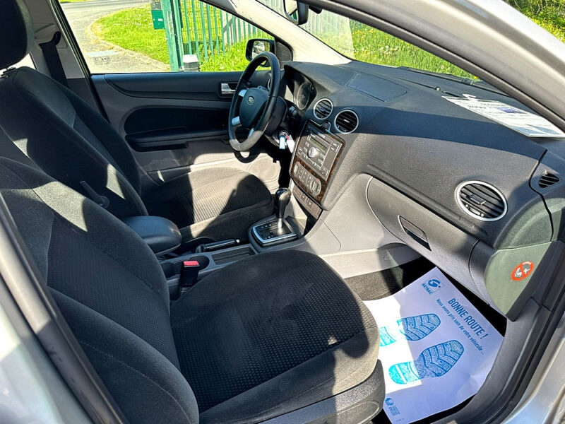 Ford Focus 1.6 Ghia 2005 - 40080 KM