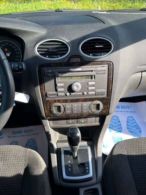 Ford Focus 1.6 Ghia 2005 - 40080 KM