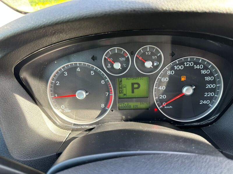 Ford Focus 1.6 Ghia 2005 - 40080 KM