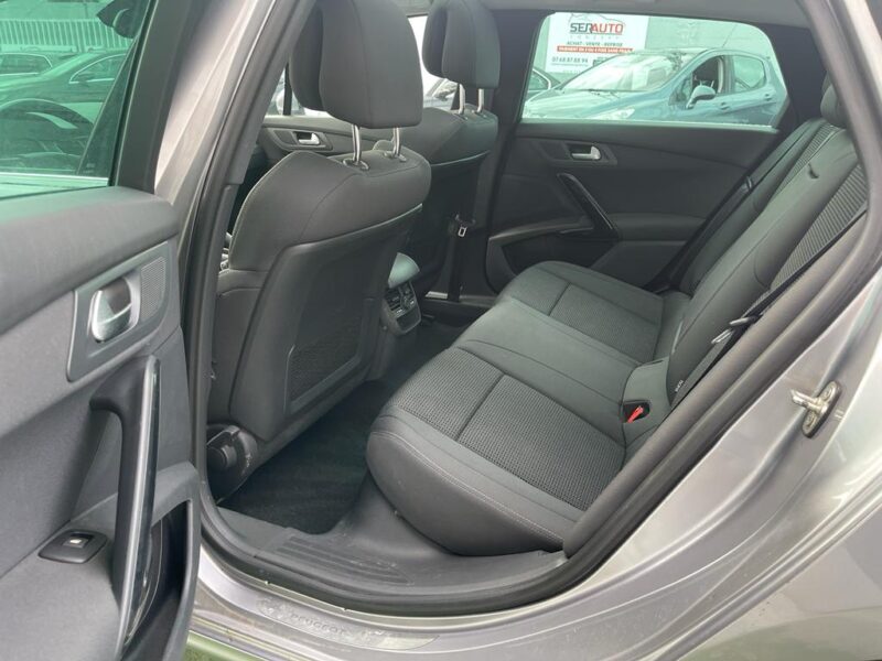PEUGEOT 508 SW 2015