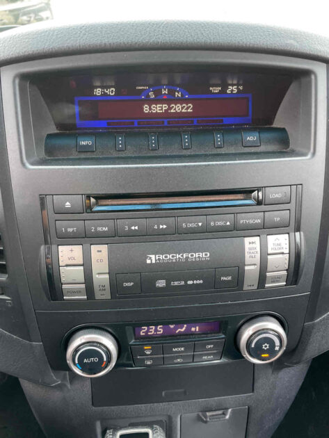 MITSUBISHI PAJERO 2008