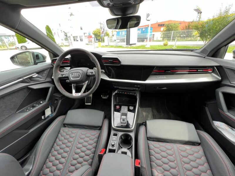 AUDI RS3 SPORTBACK 2.5 TFSI 400 QUATTRO S TRONIC GARANTIE