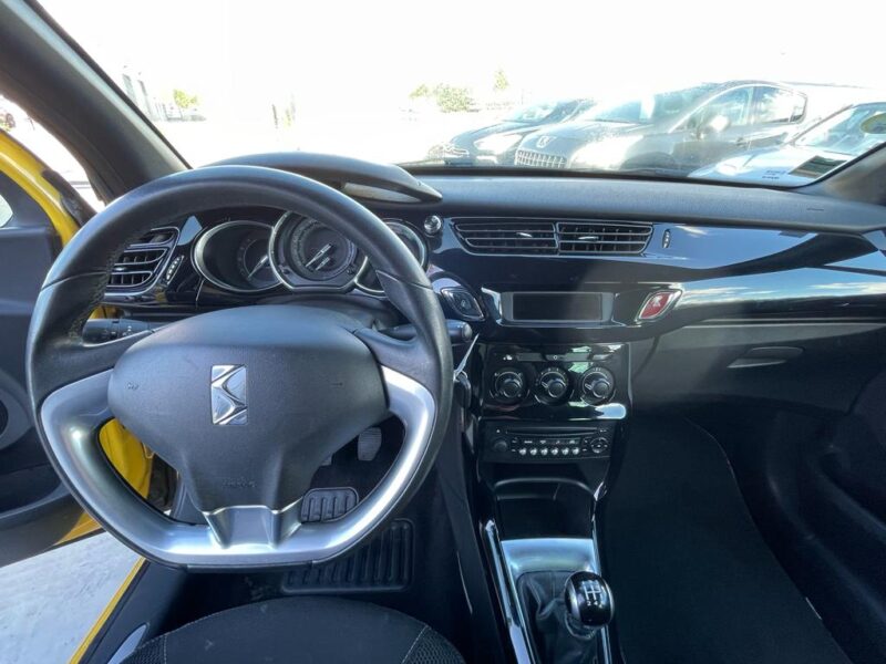 CITROEN DS3 1.6 HDi 92 SO CHIC