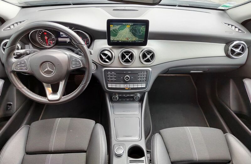MERCEDES CLASSE GLA 2017