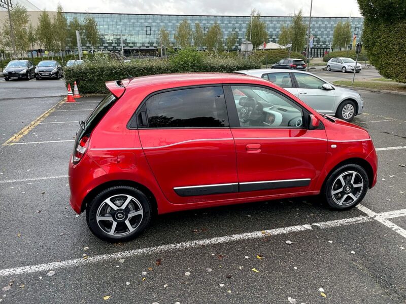RENAULT TWINGO 2016