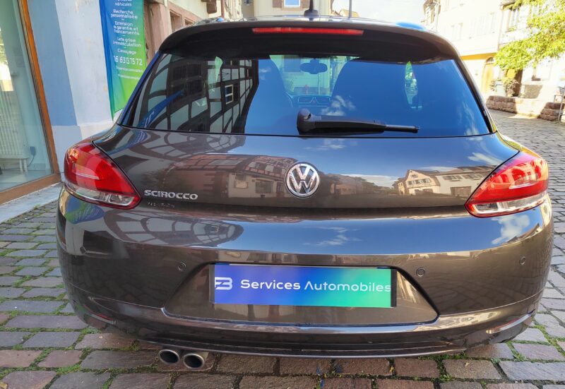 VOLKSWAGEN SCIROCCO III 2013