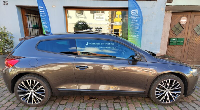 VOLKSWAGEN SCIROCCO III 2013