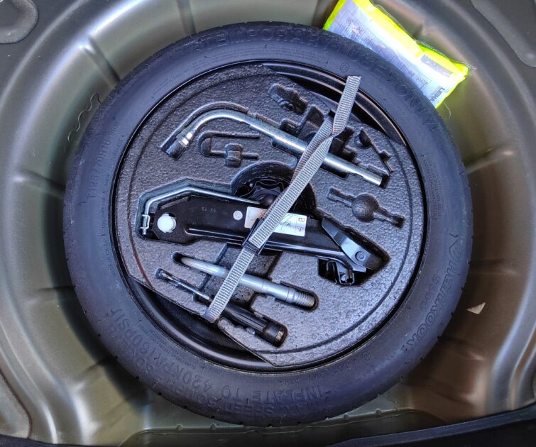 VOLKSWAGEN SCIROCCO III 2013