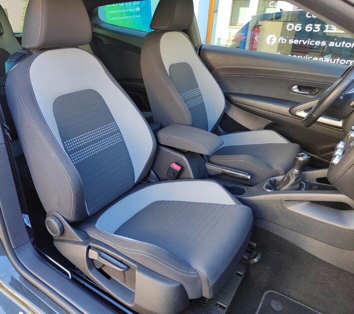 VOLKSWAGEN SCIROCCO III 2013