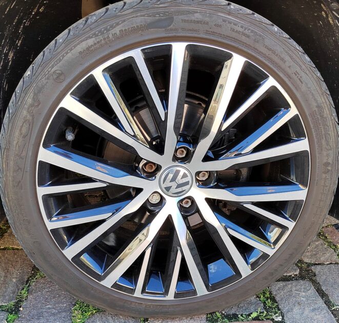 VOLKSWAGEN SCIROCCO III 2013