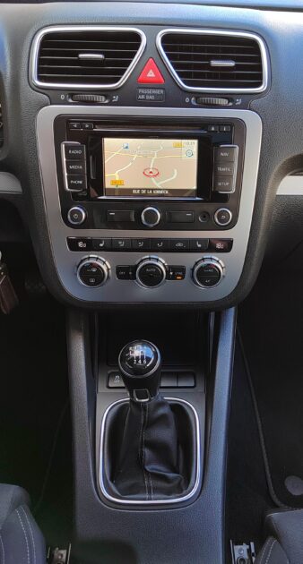 VOLKSWAGEN SCIROCCO III 2013