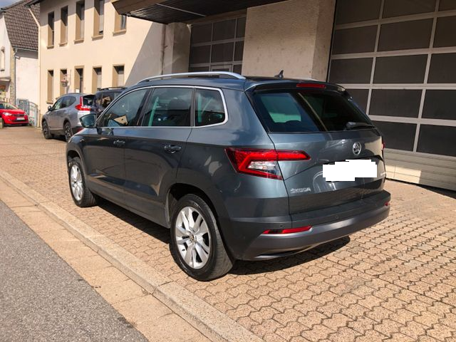 SKODA KARPOQ 1.6 TDI DSG AMBITION