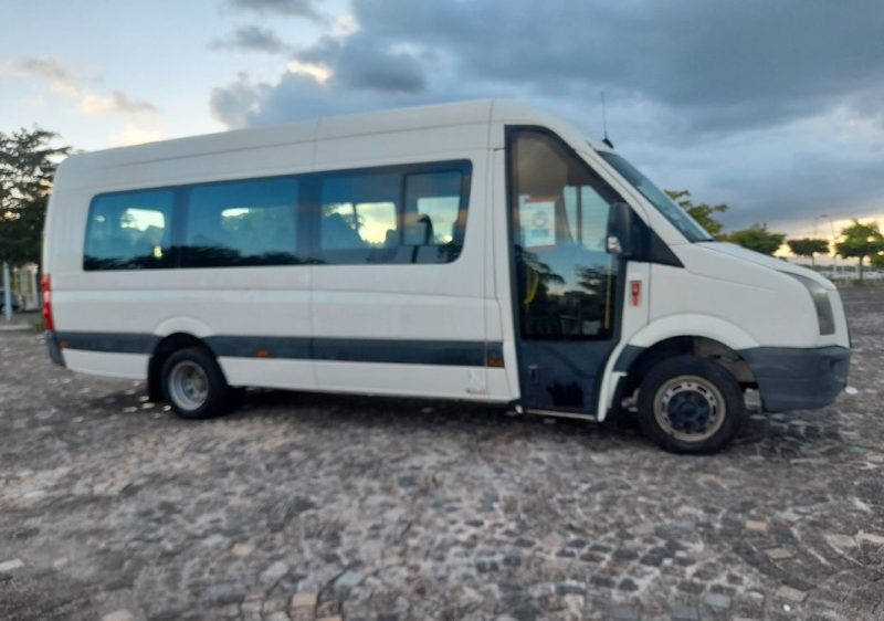 VOLKSWAGEN CRAFTER 2.5tdi (23 places assises)