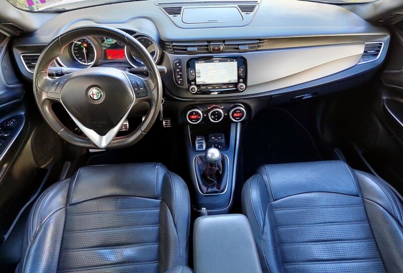 ALFA ROMEO GIULIETTA 2.0l JTD 150ch QV Line