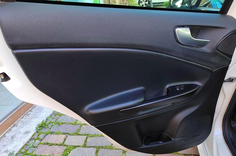 ALFA ROMEO GIULIETTA 2.0l JTD 150ch QV Line