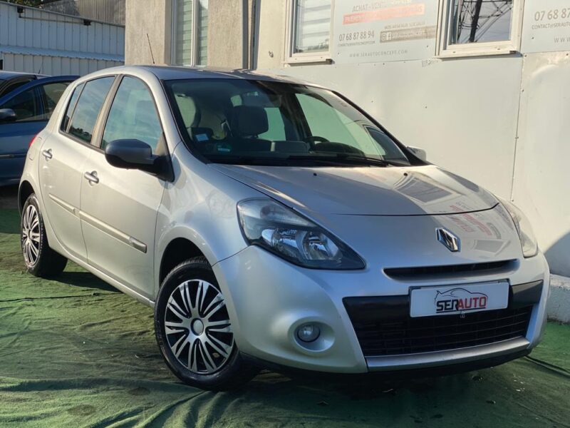 RENAULT CLIO III 2011