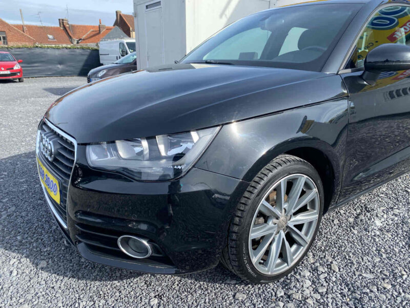 AUDI A1 SPORTBACK 1.6 TDI 90 CHV AMBITION LUX 