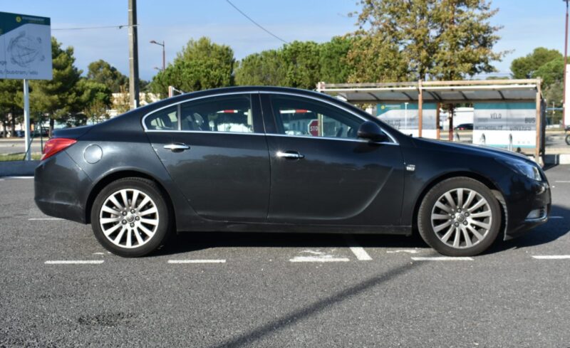 OPEL INSIGNIA 160ch Cosmo GARANTIE 12 MOIS