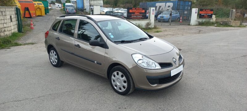 RENAULT CLIO III Grandtour 2009 BREAK