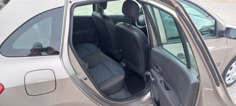 RENAULT CLIO III Grandtour 2009 BREAK