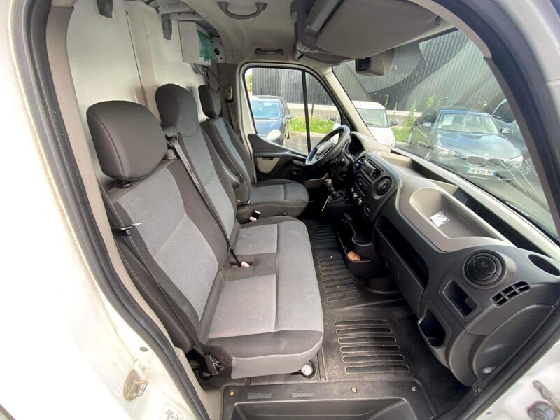 RENAULT MASTER POLYVOLUME FOOD TRUCK 2.3L DCi 125CH