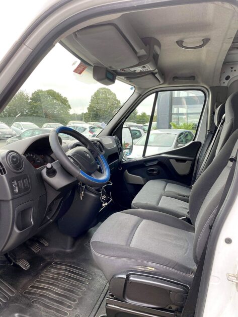 RENAULT MASTER POLYVOLUME FOOD TRUCK 2.3L DCi 125CH