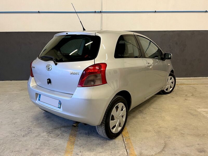TOYOTA YARIS II 1.4 D-4D 90 CH