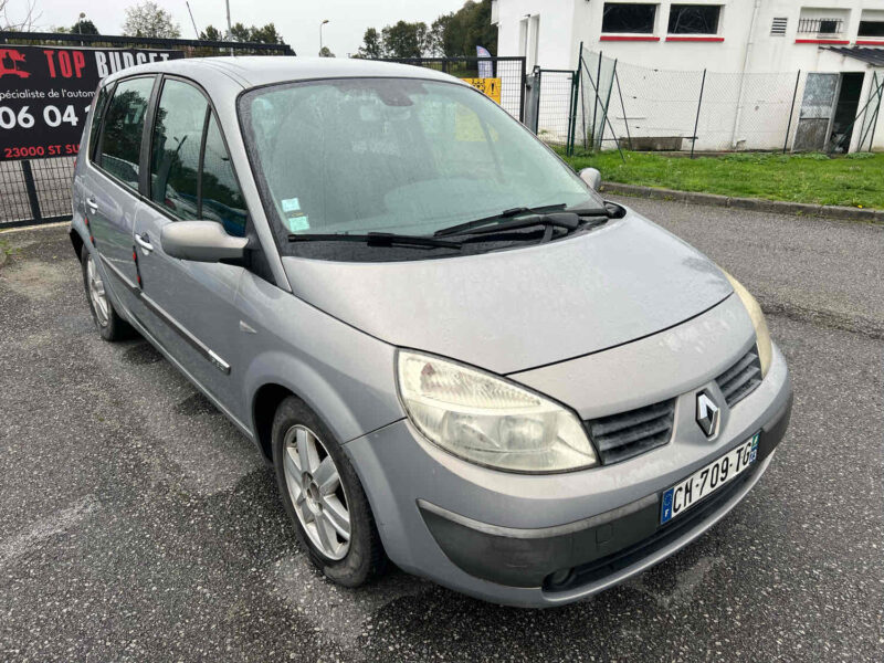 RENAULT SCÉNIC II 2005