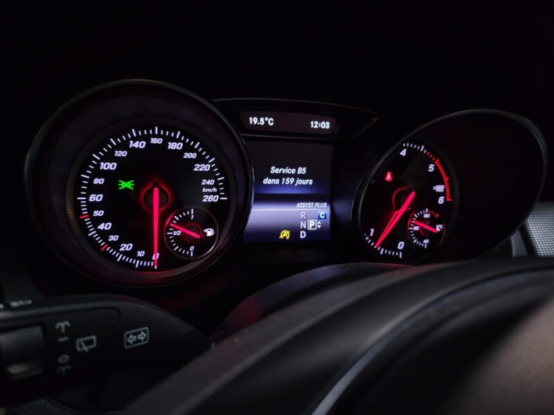 MERCEDES CLASSE GLA 200d 7G-DCT 136CH SENSATION