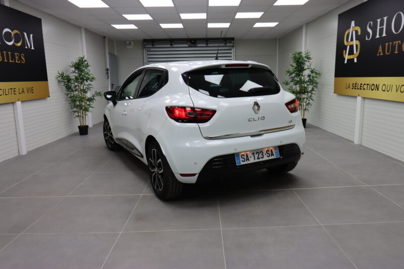 RENAULT CLIO 2017