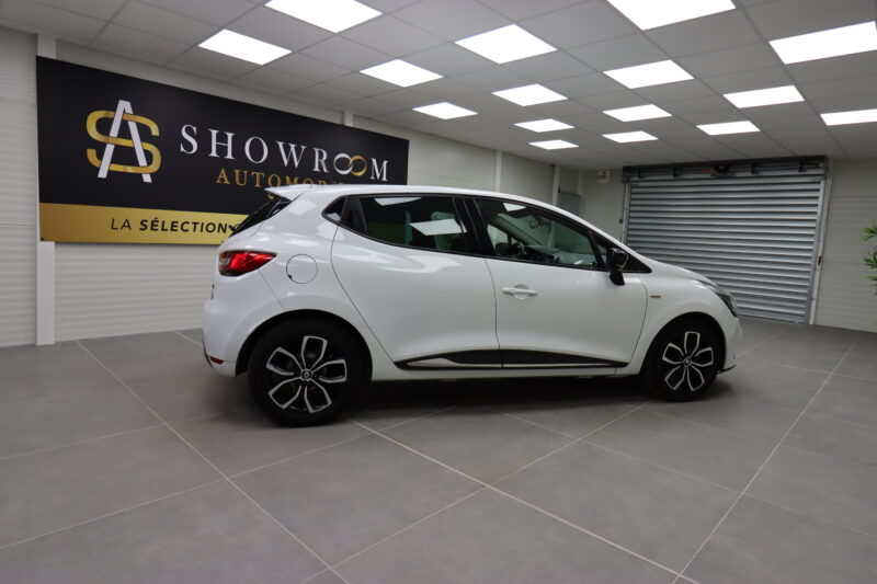 RENAULT CLIO 2017