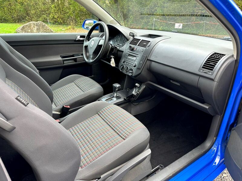Volkswagen Polo 1.4 Trendline 2009 - 83367 KM