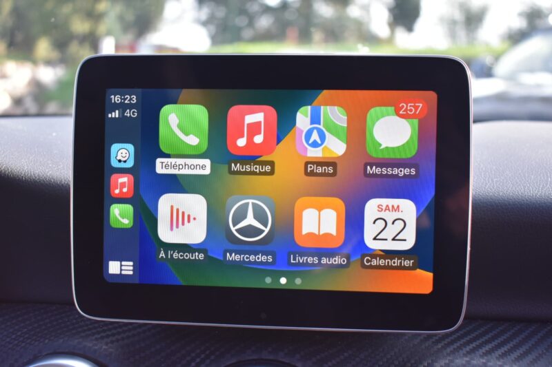 MERCEDES CLASSE A 180d Fascination 2016