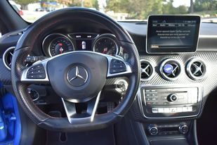MERCEDES CLASSE A 180d Fascination 2016