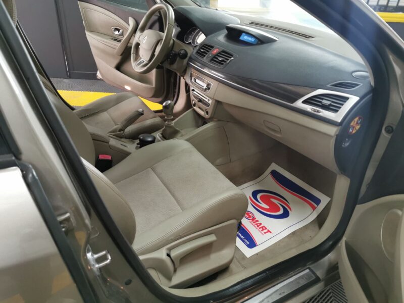 RENAULT MEGANE III 3/5 portes 2008