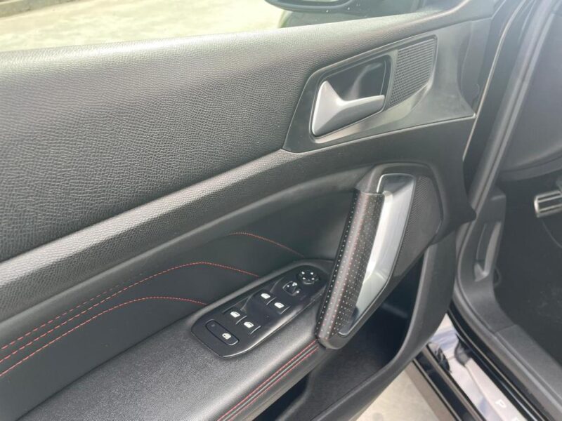 Peugeot 308 1.5l BlueHDI GT Line Garantie 12 mois