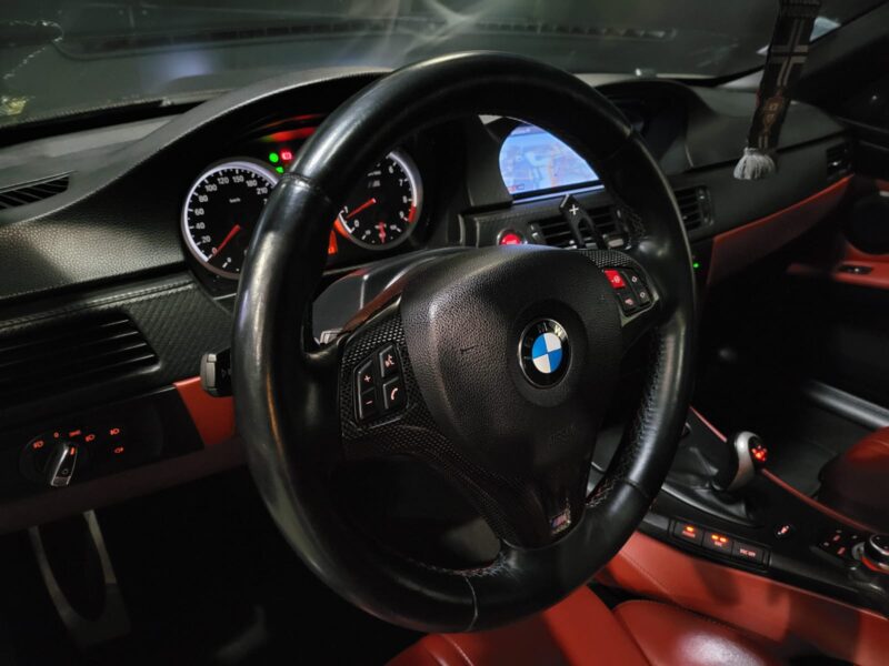 BMW M3 E93 Pack Carbonne V8 4.0 420 ch - DKG Echappement AKRAPOVIC