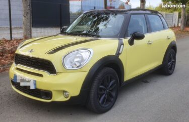 MINI MINI 2012