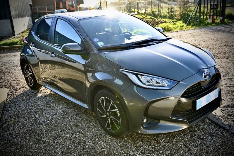 TOYOTA YARIS DESIGN 2020