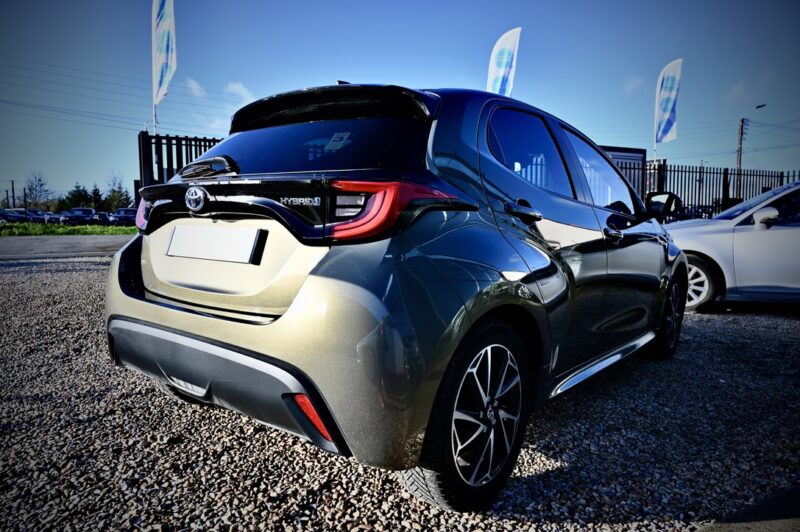 TOYOTA YARIS DESIGN 2020