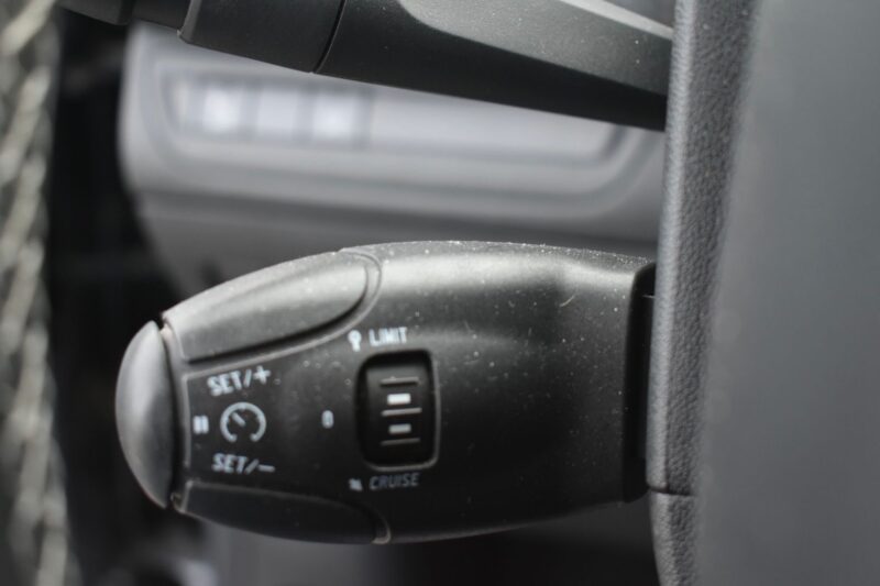 PEUGEOT 2008 Crossway 1.2 THP 130cv 